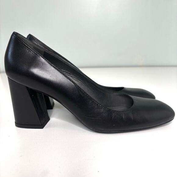 Stuart Weitzman Black Leather Block Heel Pump Rounded Square Toe 10 - Picture 3 of 8